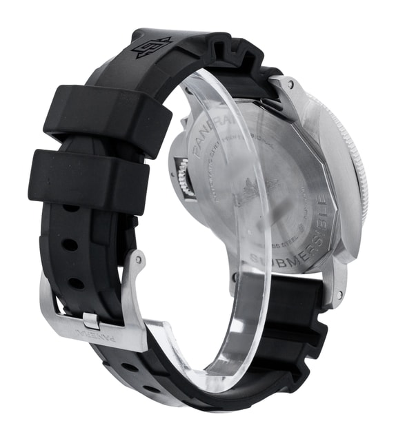 Panerai Submersible PAM01223 Image 3